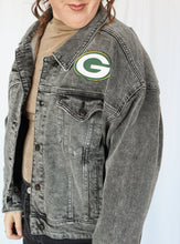 Load image into Gallery viewer, Green Bay Packers Denim Jacket